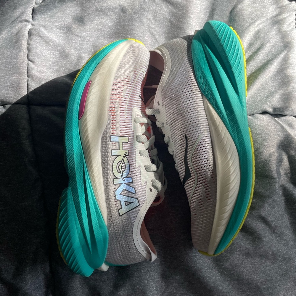Hoka Mach X2